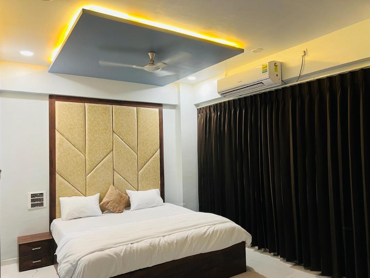 Hotel New City Light Surat Eksteriør bilde